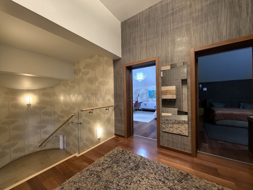Iancu Nicolae - modern furnished next to the forest Iancu Nicolae - modern mobilata langa padure