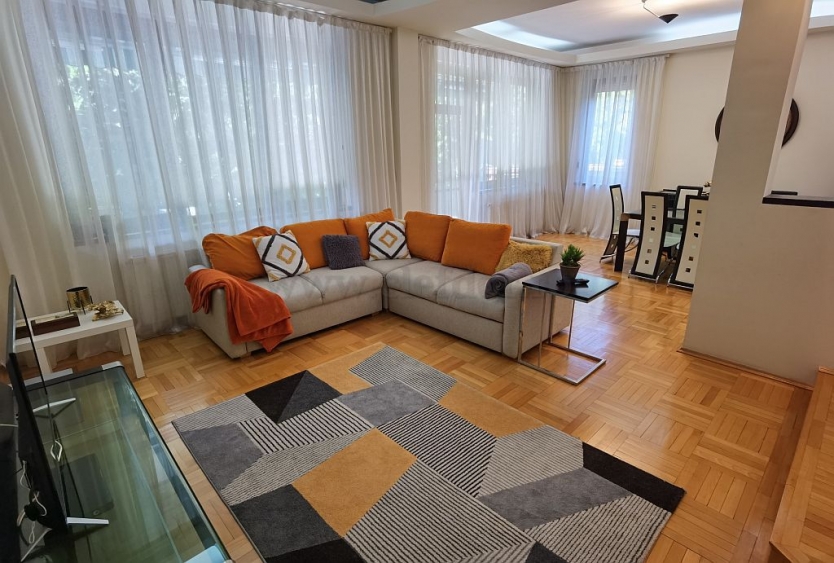 Vila de lux in zona Pipera Vila de lux in zona Pipera