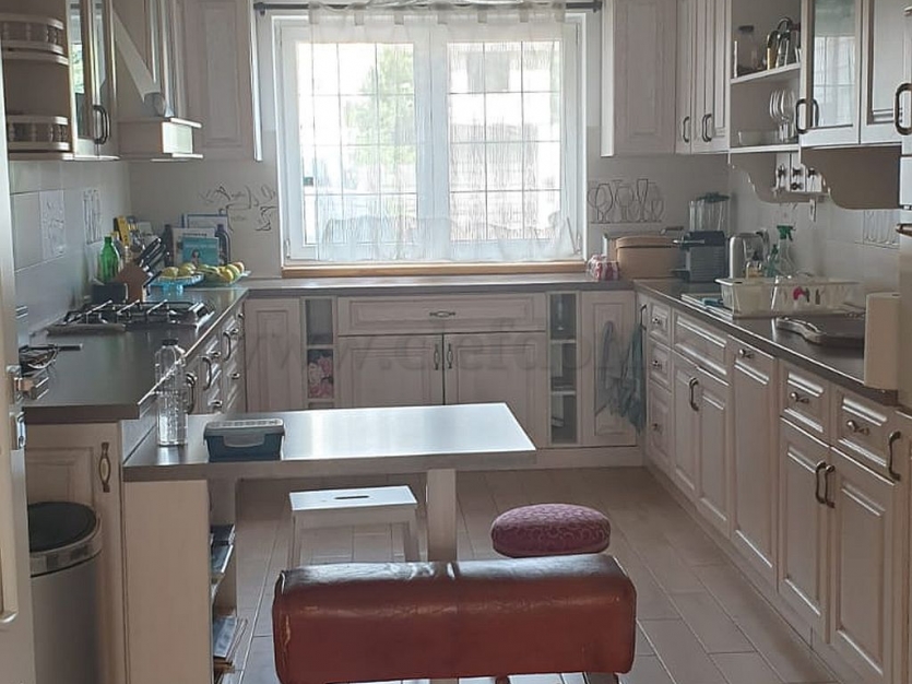 Vilă de închiriat în zona Iancu Nicolae-Jolie Ville Vilă de închiriat în zona Iancu Nicolae-Jolie Ville