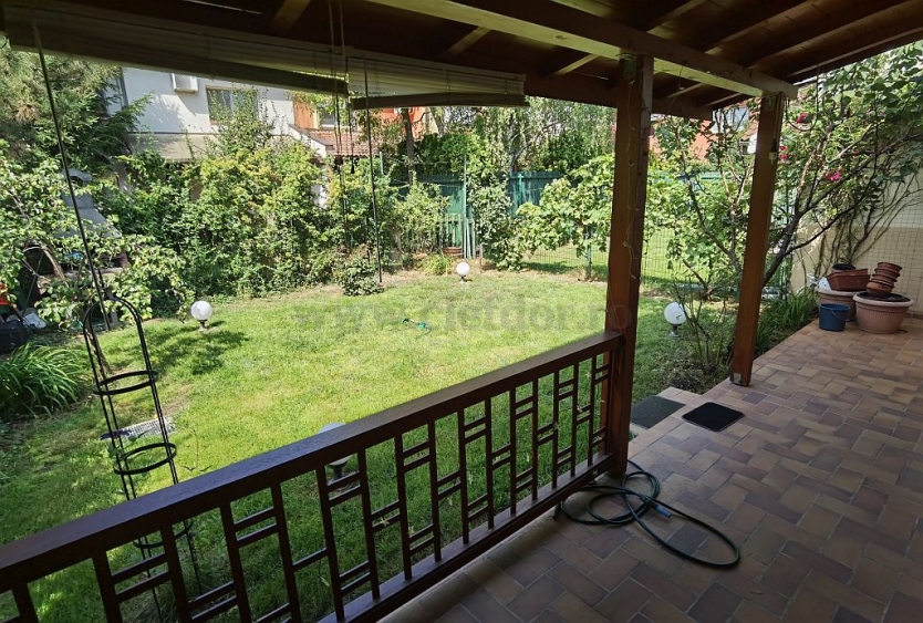 3 room House / Villa for rent, Iancu Nicolae area BEST PRICE!!! Vilă de închiriat în zona Iancu Nicolae-British School