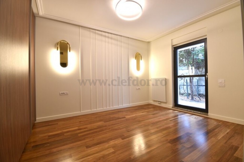 Washington Residence - 3 bedroom apartment and courtyard 117sqm Washington Residence - apartament cu 4 camere