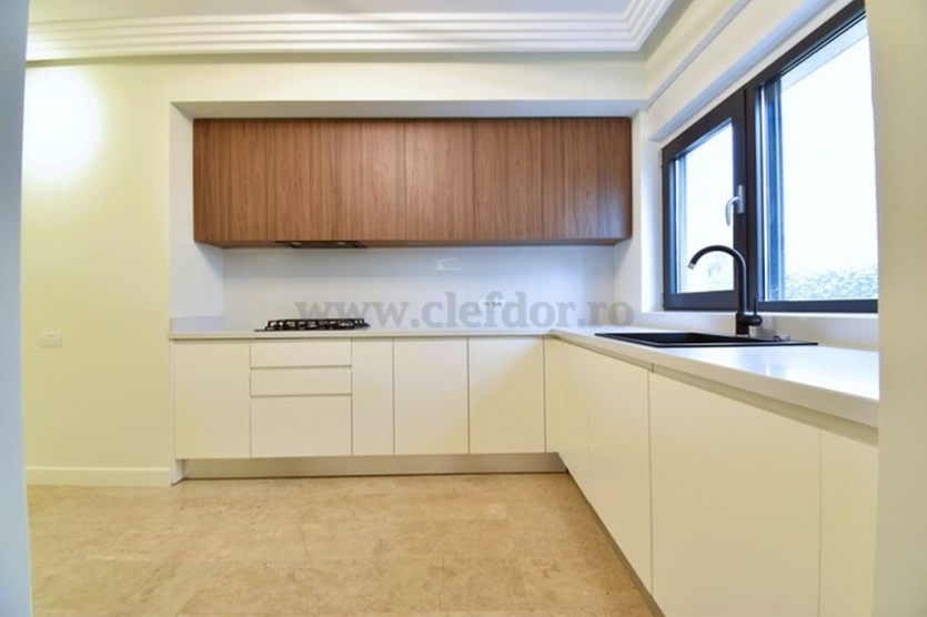 Washington Residence - 3 bedroom apartment and courtyard 117sqm Washington Residence - apartament cu 4 camere