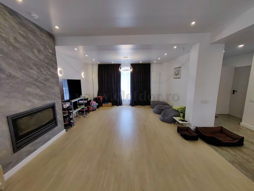 Oxford Gardens-Luxury Villa near the American School Oxford Gardens-Vila de Lux in apropiere de Scoala Americana