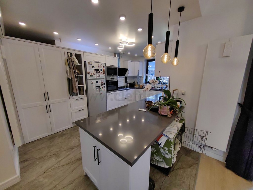 Oxford Gardens-Luxury Villa near the American School Oxford Gardens-Vila de Lux in apropiere de Scoala Americana