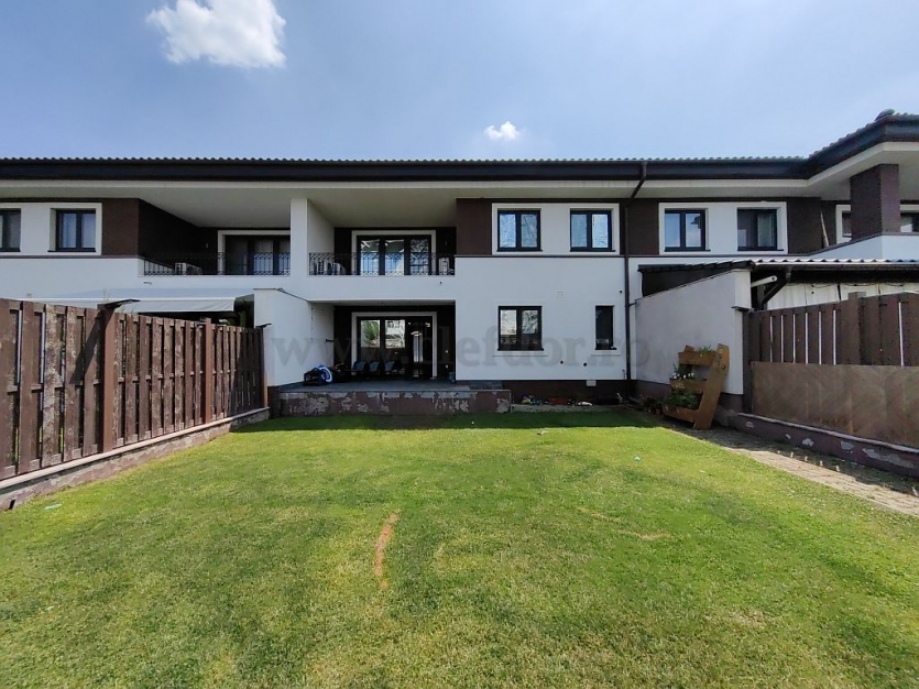 Oxford Gardens-Luxury Villa near the American School Oxford Gardens-Vila de Lux in apropiere de Scoala Americana