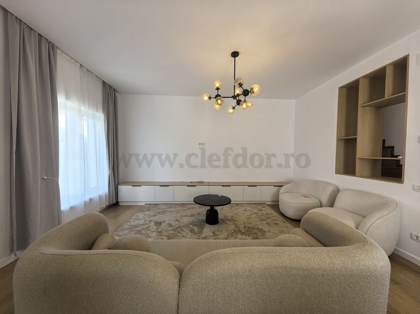 Villa for rent in Pipera area American Village- Vilă cu 5 camere  în zona Pipera