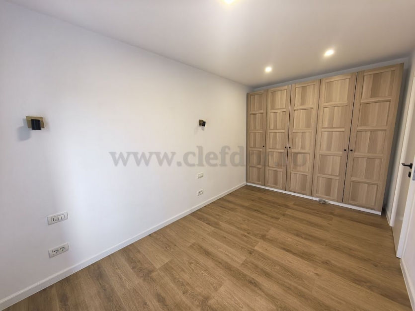Villa for rent in Pipera area American Village- Vilă cu 5 camere  în zona Pipera