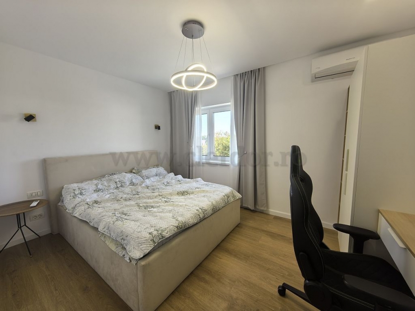 Villa for rent in Pipera area American Village- Vilă cu 5 camere  în zona Pipera