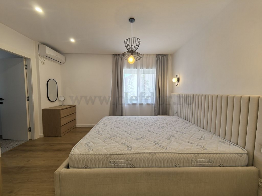 Villa for rent in Pipera area American Village- Vilă cu 5 camere  în zona Pipera