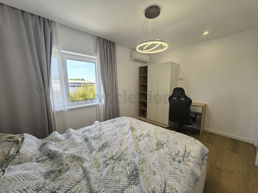Villa for rent in Pipera area American Village- Vilă cu 5 camere  în zona Pipera