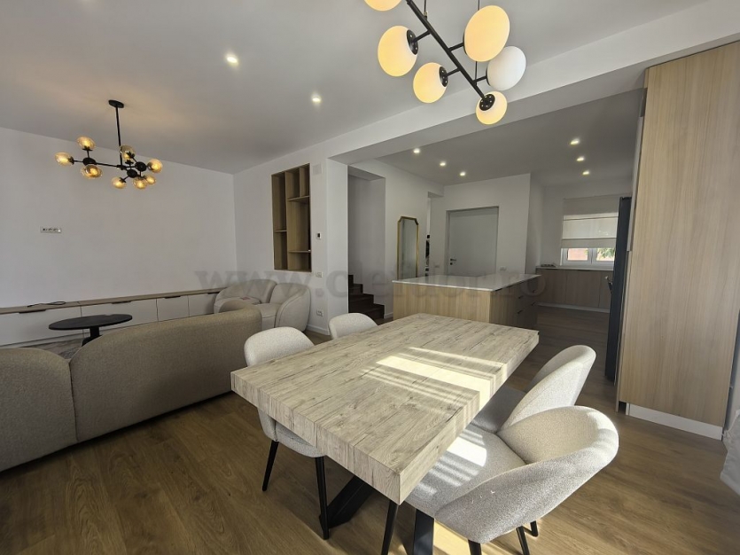 Villa for rent in Pipera area American Village- Vilă cu 5 camere  în zona Pipera