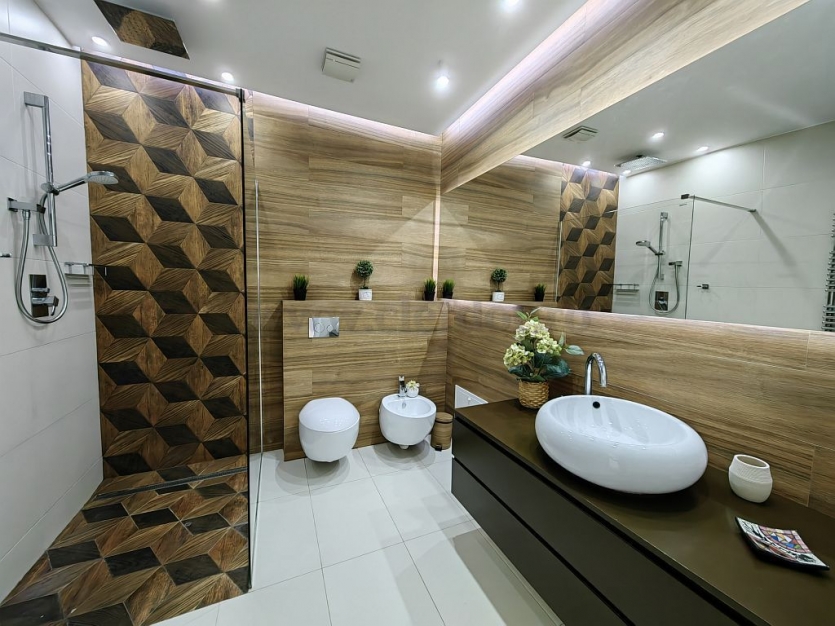 Luxury Villa with Swimming Pool Acces Vila de Lux cu acces la piscina