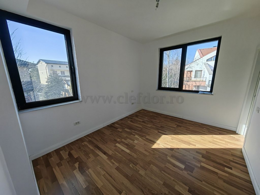 Villa with Pool Near American School Vila cu piscina in apropiere de Scoala Americana