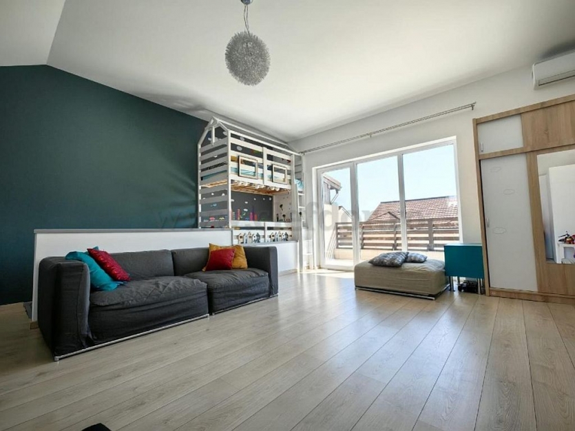 Villa in residential complex Vila in complex rezidential