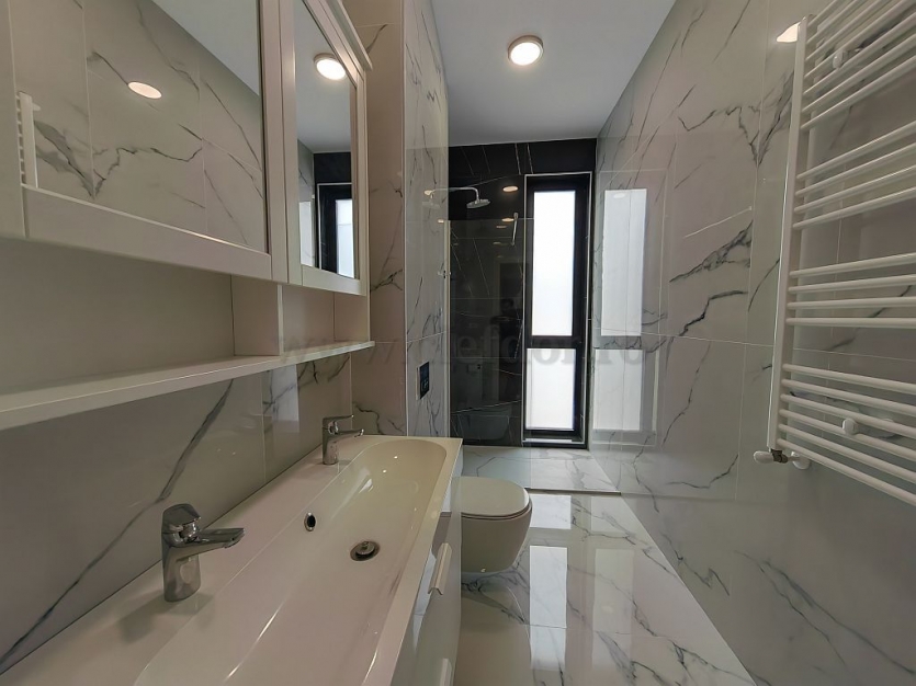 Apartament cu gradina în zona Iancu Nicolae | British School Apartament cu gradina în zona Iancu Nicolae | British School