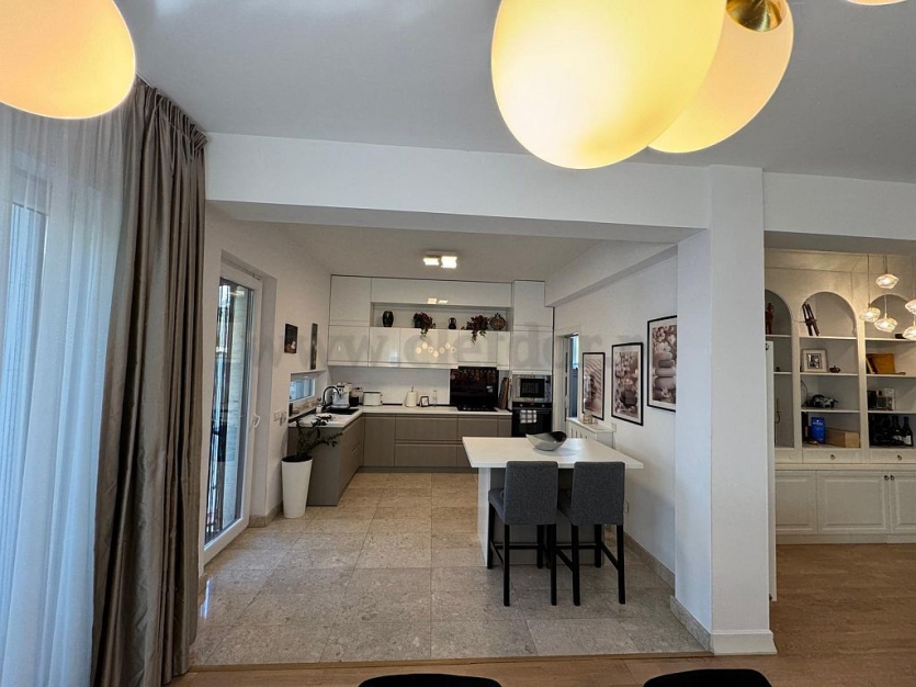 Best Price - Pipera - American School - Individual villa - first rental Best Price - Pipera - Scoala Americana - Vila individuala - prima inchiriere