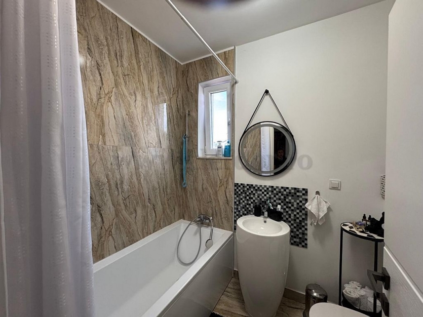 Best Price - Pipera - American School - Individual villa - first rental Best Price - Pipera - Scoala Americana - Vila individuala - prima inchiriere