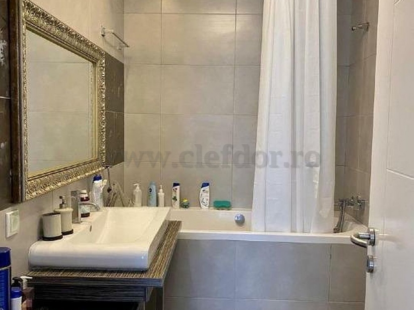 Ibiza Sol- Apartament cu acces la Piscina langa Scoala Americana Ibiza Sol- Apartament cu acces la Piscina langa Scoala Americana