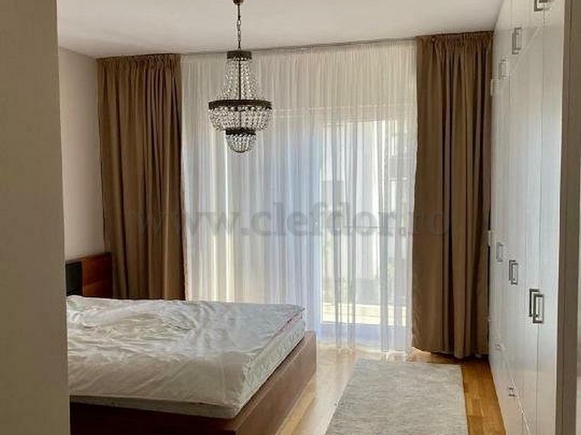 Ibiza Sol- Apartament cu acces la Piscina langa Scoala Americana Ibiza Sol- Apartament cu acces la Piscina langa Scoala Americana