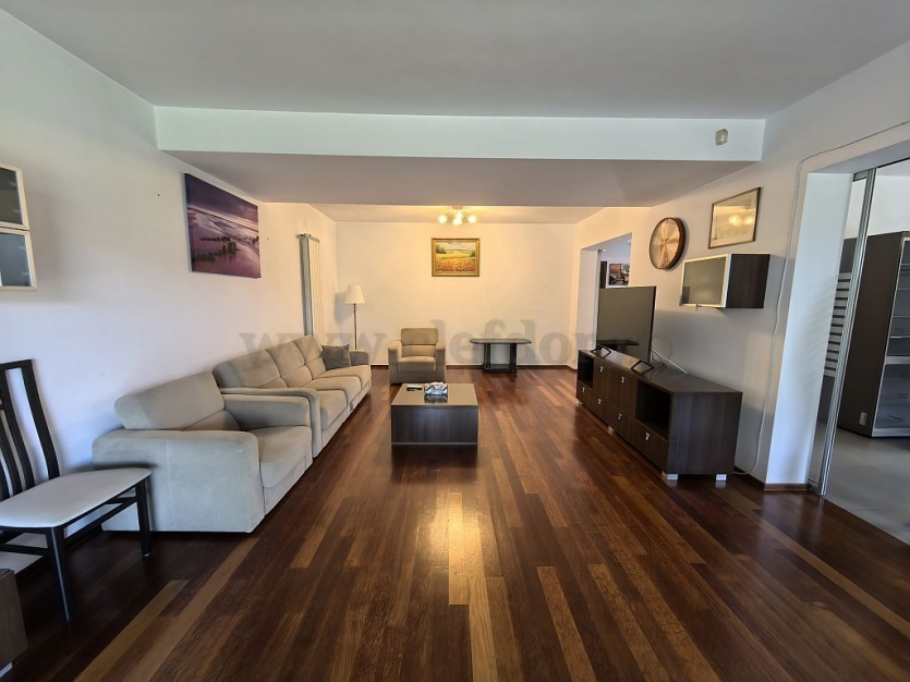 Vila de lux in zona Pipera Vila de lux in zona Pipera