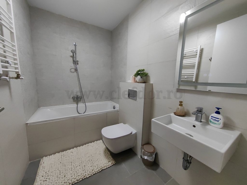 Villa in residential complex with swimming pool Vila in complex rezidential cu Piscina