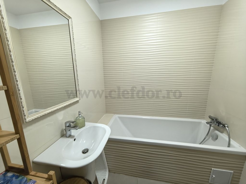 Laguna Residence - one bedroom apartment for rent Laguna Residence - apartament cu 2 camere de inchiriat