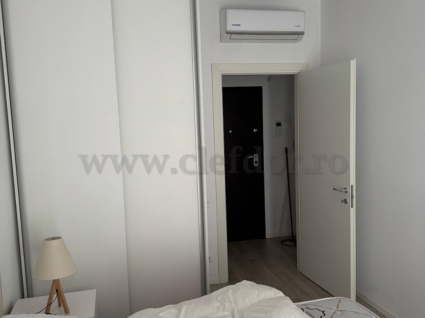 Laguna Residence - one bedroom apartment for rent Laguna Residence - apartament cu 2 camere de inchiriat