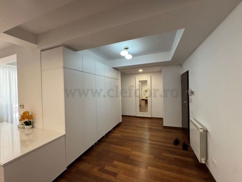Herastrau - 3 bedroom apartment, 80sqm terrace, refurbished 2025 Herastrau - apartament cu 4 camere de inchiriat, terasa 80mp renovat 2025