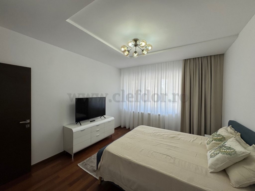 Herastrau - 3 bedroom apartment, 80sqm terrace, refurbished 2025 Herastrau - apartament cu 4 camere de inchiriat, terasa 80mp renovat 2025