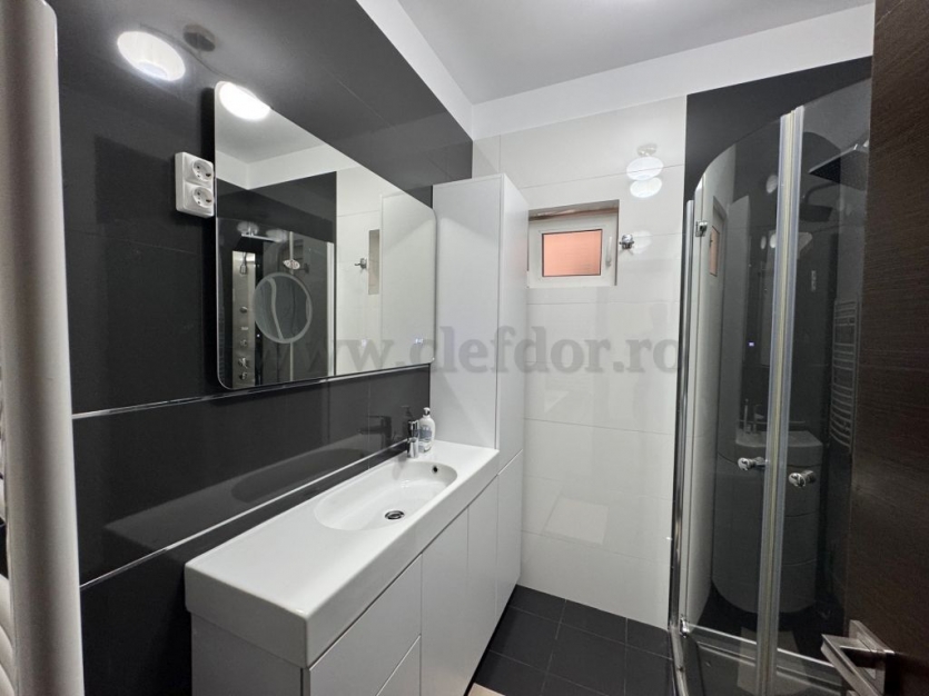 Herastrau - 3 bedroom apartment, 80sqm terrace, refurbished 2025 Herastrau - apartament cu 4 camere de inchiriat, terasa 80mp renovat 2025