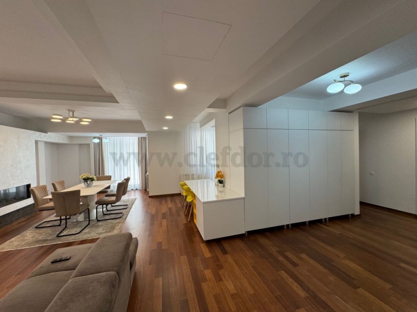 Herastrau - 3 bedroom apartment, 80sqm terrace, refurbished 2025 Herastrau - apartament cu 4 camere de inchiriat, terasa 80mp renovat 2025