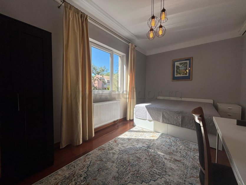 Soseaua Nordului - apartament cu 4 camere de inchiriat, 1 minut fata de parc Soseaua Nordului - apartament cu 4 camere de inchiriat, 1 minut fata de parc