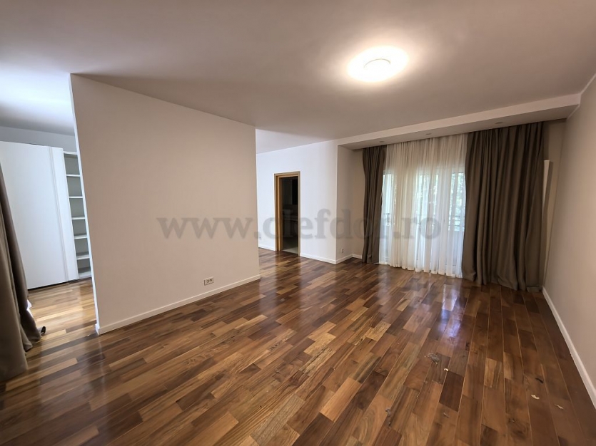 Vila  în zona Iancu Nicolae - Jolie Ville - Cambridge School Vila  în zona Iancu Nicolae - Jolie Ville - Cambridge School