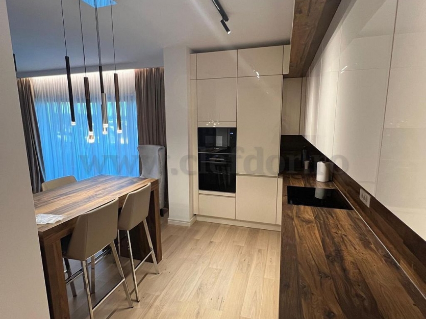 Apartment on Iancu Nicolae Apartament de închiriat în zona Iancu Nicolae