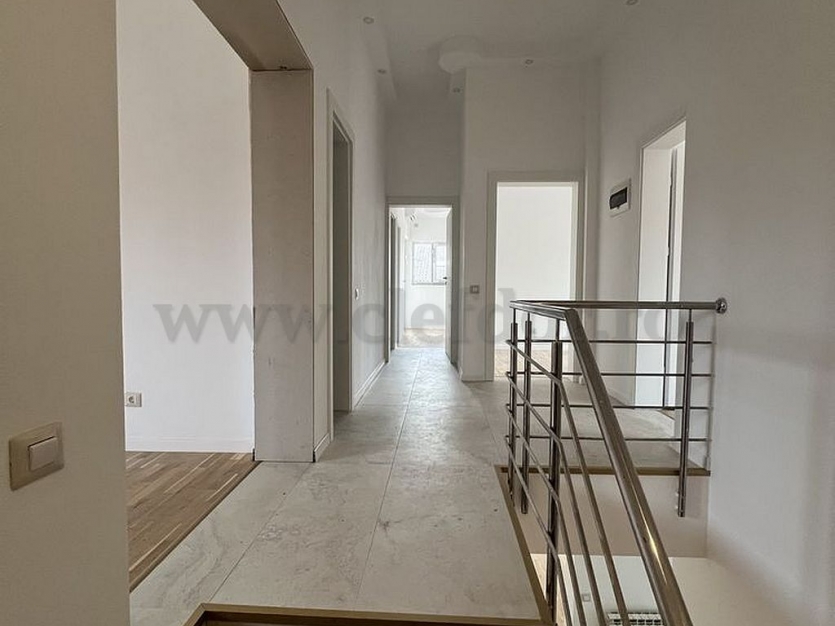 Vila complet RENOVATA, in zona Pipera Vila complet RENOVATA, in zona Pipera