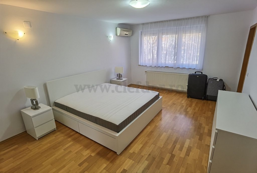Villa in Iancu Nicolae -British School area Vilă in zona Iancu Nicolae -British School