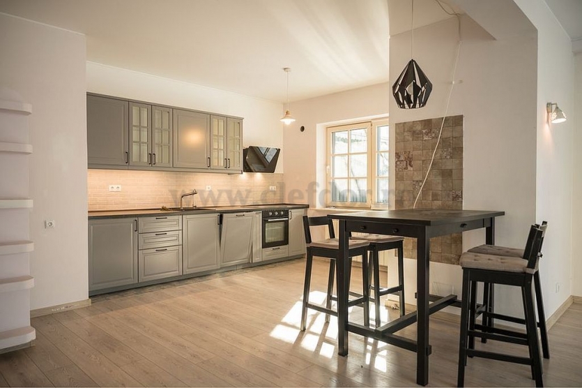 Individual Villa for Rent in Iancu Nicolae Area Vila individuala de închiriat în zona Pipera-Iancu Nicolae