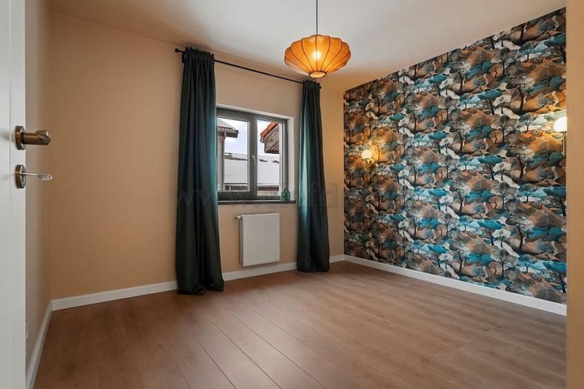 Villa for sale in OMV Pipera area Vilă de vanzare în zona OMV Pipera