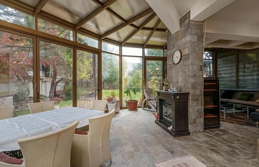 Vilă în zona Iancu Nicolae - British School Vilă în zona Iancu Nicolae - British School