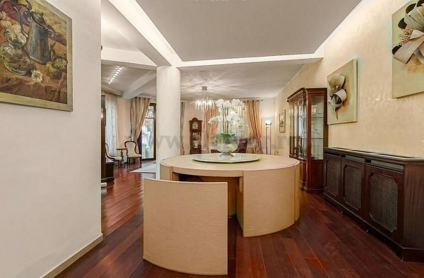 Vilă în zona Iancu Nicolae - British School Vilă în zona Iancu Nicolae - British School