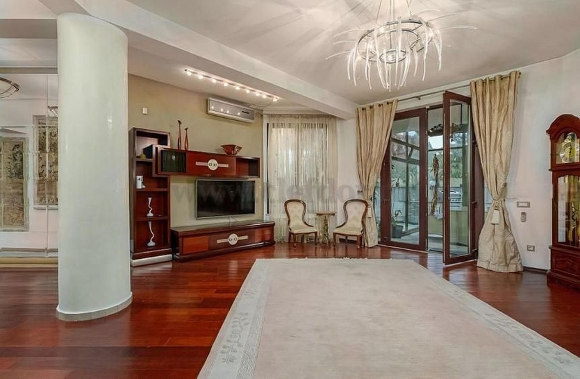 Vilă în zona Iancu Nicolae - British School Vilă în zona Iancu Nicolae - British School