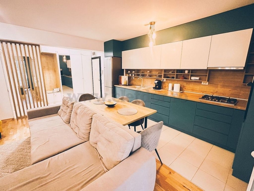 Apartament cu 2 camere in zona Pipera Apartament cu 2 camere in zona Pipera