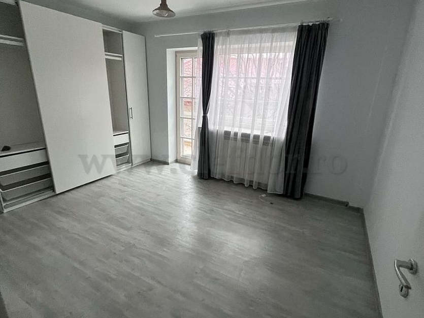 Vila în zona Pipera-Iancu Nicolae Vila în zona Pipera-Iancu Nicolae