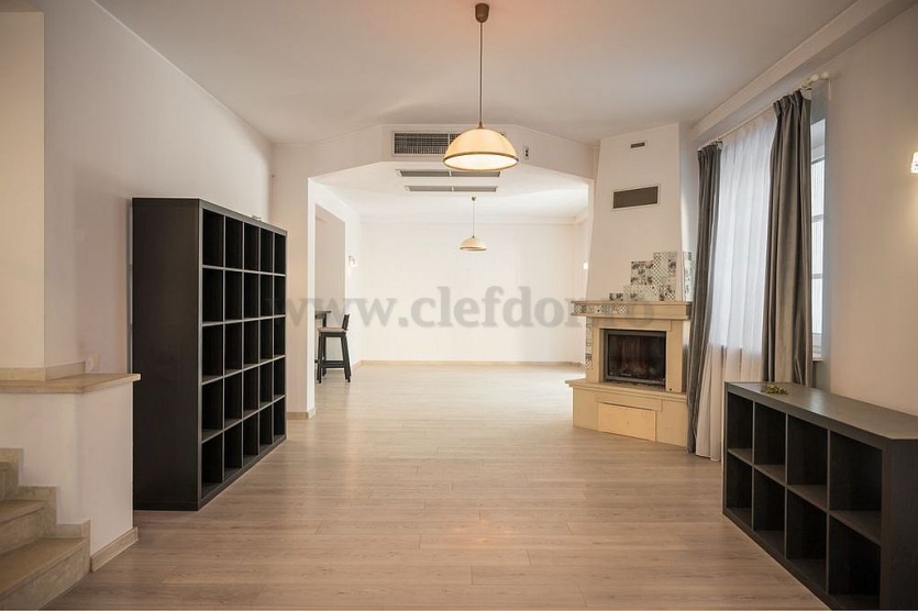 Vila în zona Pipera-Iancu Nicolae Vila în zona Pipera-Iancu Nicolae