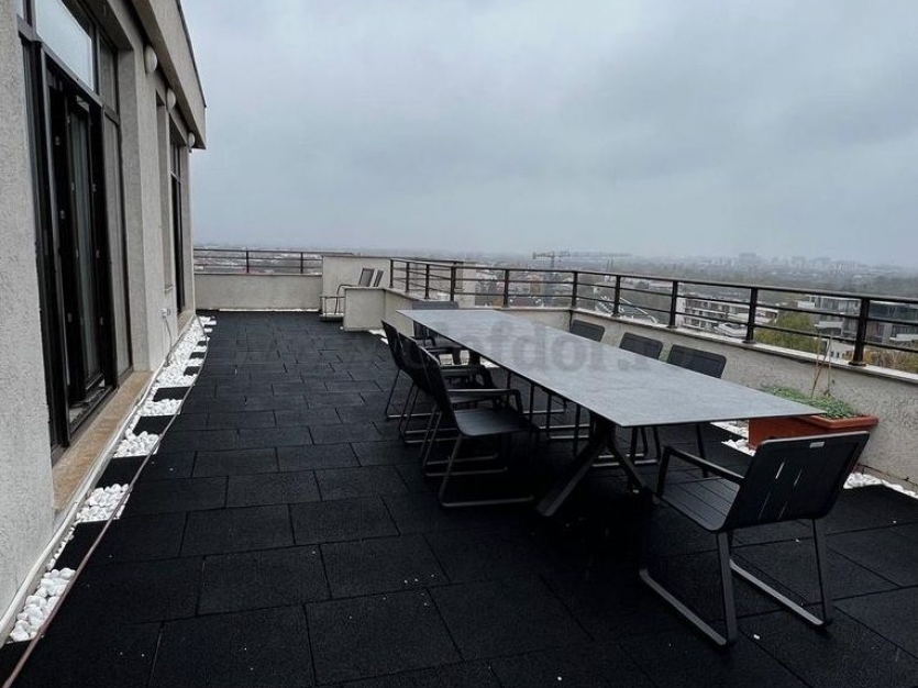 Penthouse in Baneasa area - Zoo Penthouse in zona Baneasa - Zoo