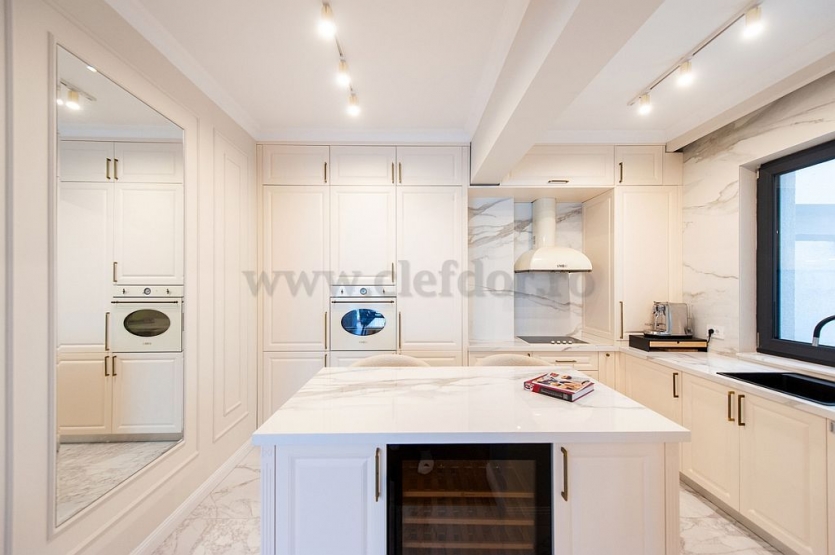 Apartament cu 4 camere de închiriat în zona Aviatiei Apartament cu 4 camere de închiriat în zona Aviatiei