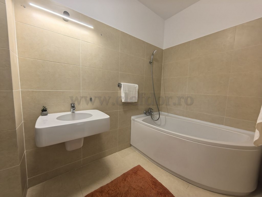 Individual Villa for rent near British School Vilă INDIVIDUALA în apropiere de British School