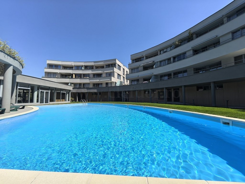 Apartament cu acces la piscina- Zona Iancu Nicolae Apartament cu acces la piscina- Zona Iancu Nicolae