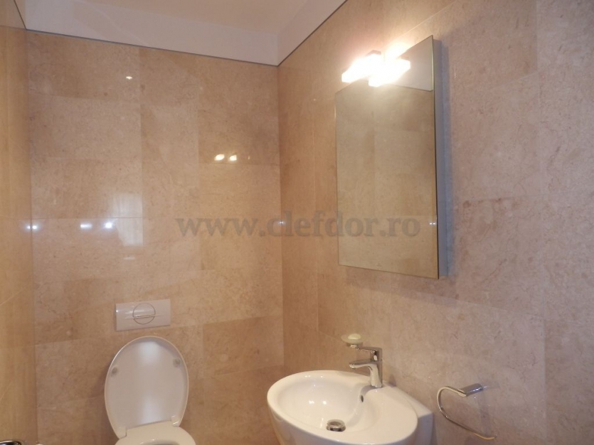 Apartament cu 3 camere de închiriat în zona Primaverii Apartament cu 3 camere de închiriat în zona Primaverii