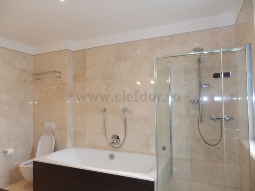 Apartament cu 3 camere de închiriat în zona Primaverii Apartament cu 3 camere de închiriat în zona Primaverii